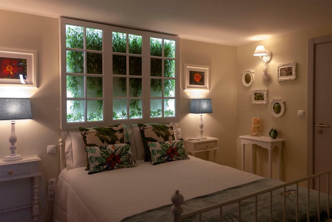My Bed In Pico Bed & Breakfast Madalena  Bagian luar foto
