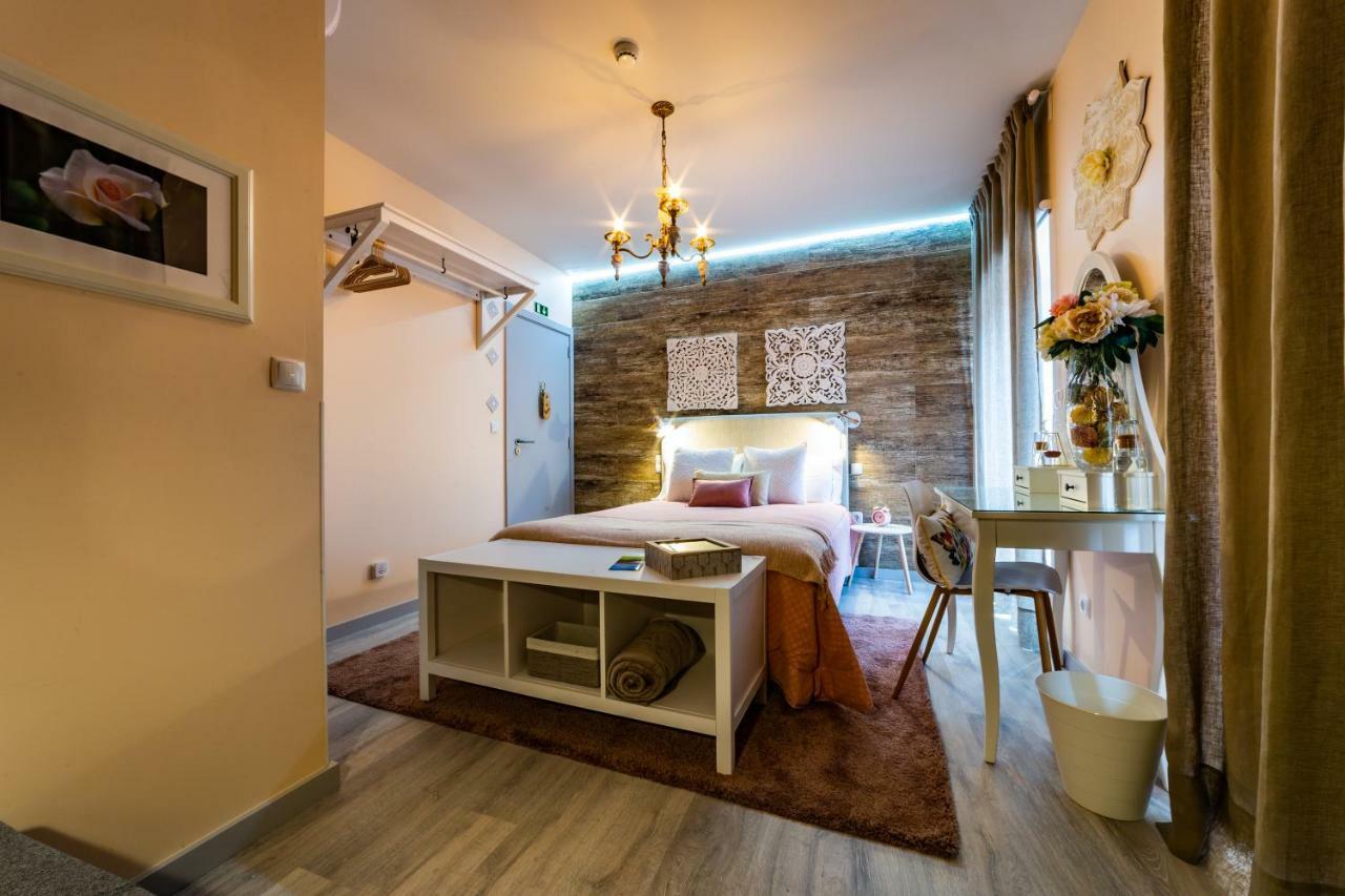 My Bed In Pico Bed & Breakfast Madalena  Bagian luar foto