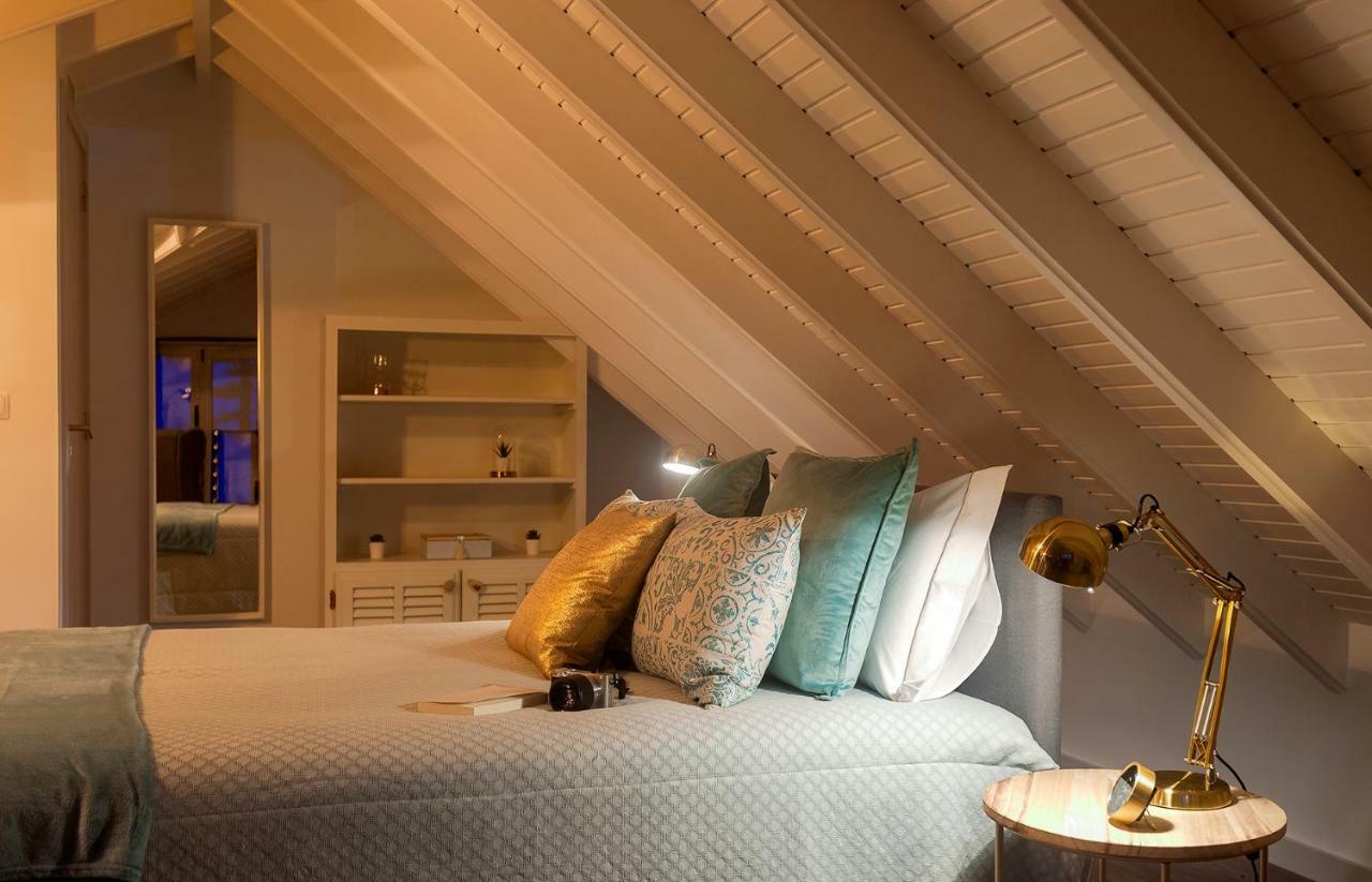 My Bed In Pico Bed & Breakfast Madalena  Bagian luar foto